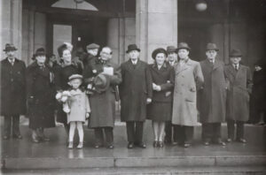 S rodinou na promoci (1947)